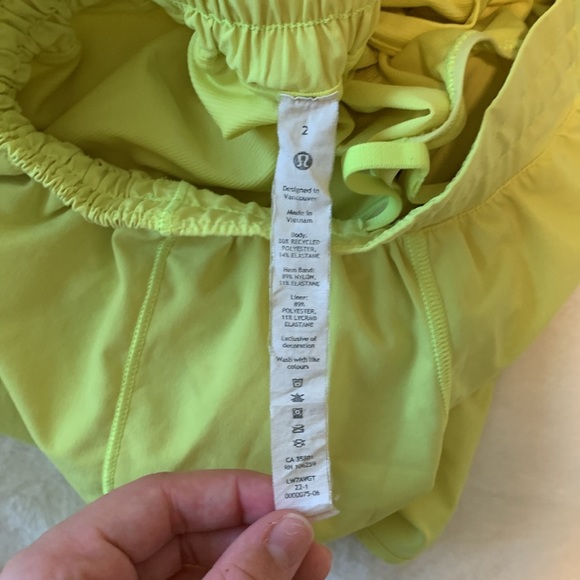 Lululemon Hotty Hots - Picture 5 of 5